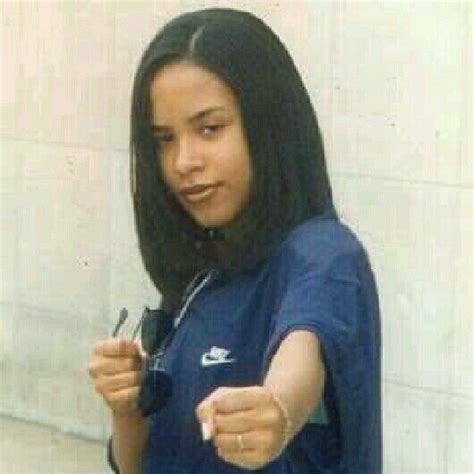 Young Aaliyah Aaliyah Moja Katika Milioni Pinterest