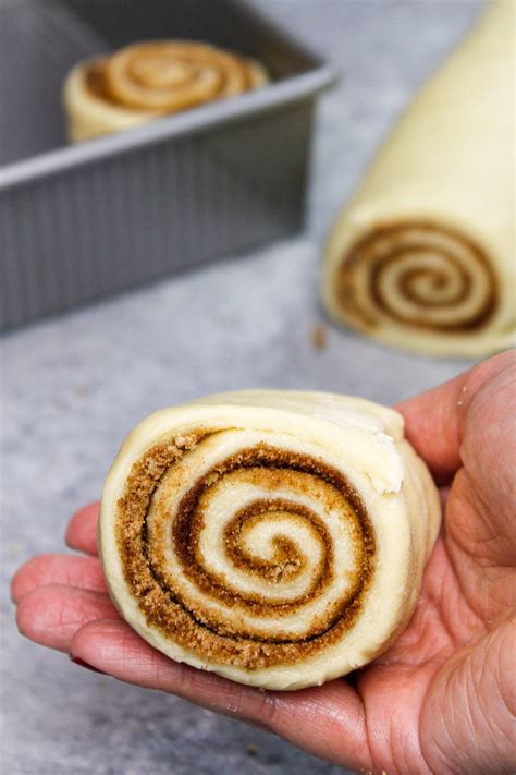 Quick Yeast Cinnamon Rolls Ready In 90 Minutes Chelsweets Recipe