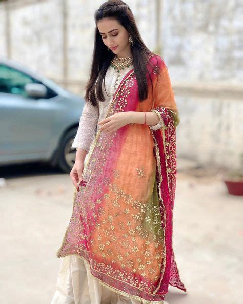 76 Sana Javed Ideas In 2021 Pakistani Actress Pakistani Dresses