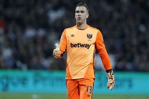 Three Back Up Goalkeepers West Ham Should Target To Replace Adrian