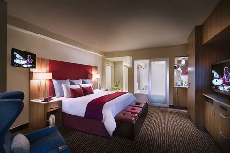 Aaa Four Diamond Guest Rooms And Suites In Tampa Fl Hard Rock Tampa