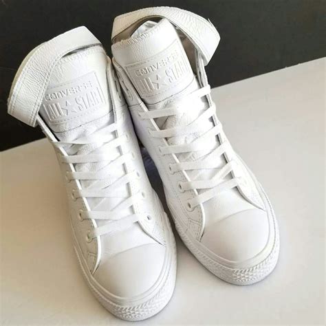 Converse All White Leather High Tops Super Cool High Top Kicks With A