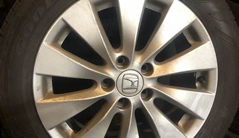 2015 Honda Accord rims & tires. Tires are new 9/32nds and rims in good condition for Sale in