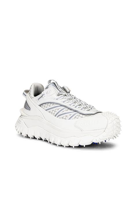 Moncler Ibex Low Top Sneaker In White Fwrd