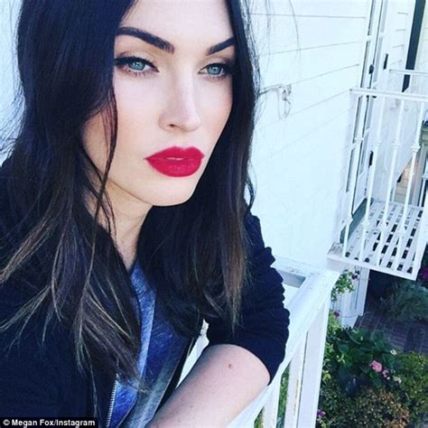 Pregnant Megan Fox Wows In Black Dress While Heading To Jimmy Kimmel