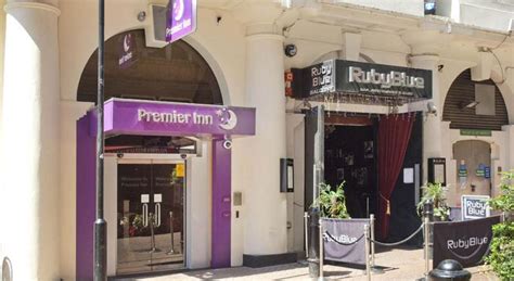Hotel description you'll have london's top attractions right on your doorstep when you stay at our premier inn london farringdon (smithfield) hotel. Premier Inn London Leicester Square | London 2020 UPDATED ...