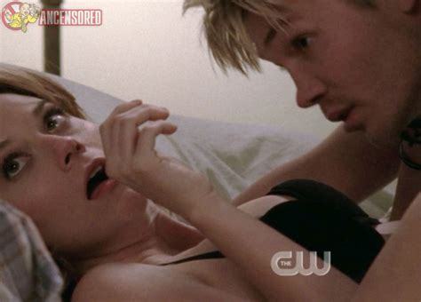 Naked Hilarie Burton In One Tree Hill