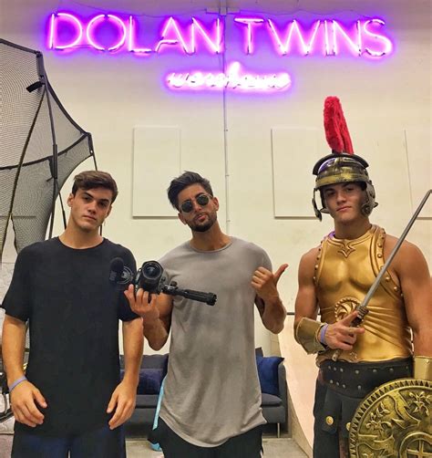 Their Dolan Twins Sign Is Brighter Than My Future Gemelos