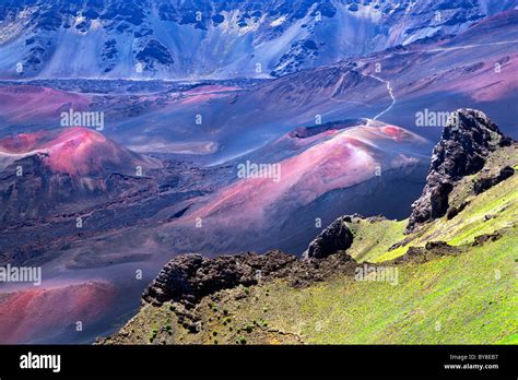 Craters Hi Res Stock Photography And Images Alamy