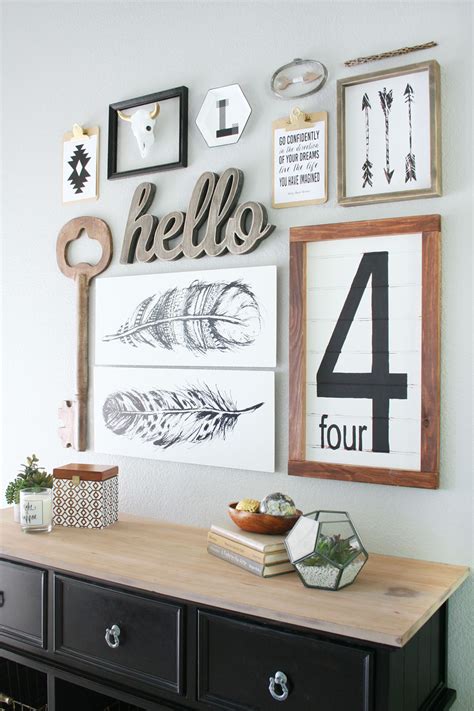 Gallery walls, wall décor, bohemian. Black & White Gallery Wall