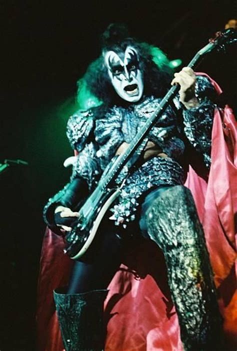 Pin By Lee Thomson On Gene Simmons 79 81 Kiss Pictures Kiss Photo Kiss