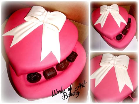 Valentine S Box Of Chocolates Cake Chocolate Box Girly Cakes Valentine Box