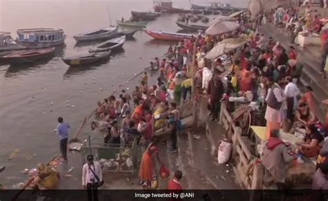 Vasant Panchami 2021 Devotees Take Holy Dip At Kumbh In Haridwar