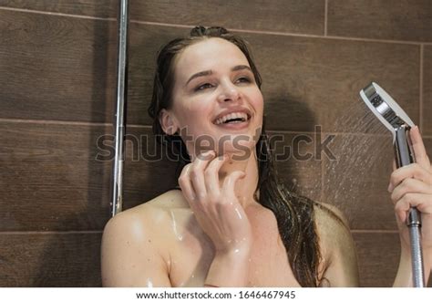 Shower Woman Happy Smiling Woman Washing Stock Photo Shutterstock