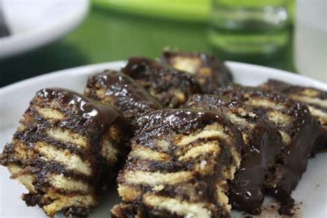 Kek batik ni walaupun simple tapi memang sedap. Resepi Kek Batik Mudah dan Sedap | Azhan.co