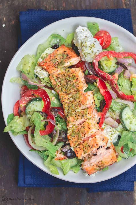 Youll Love This Easy Wholesome Salmon Salad Baked Salmon With A