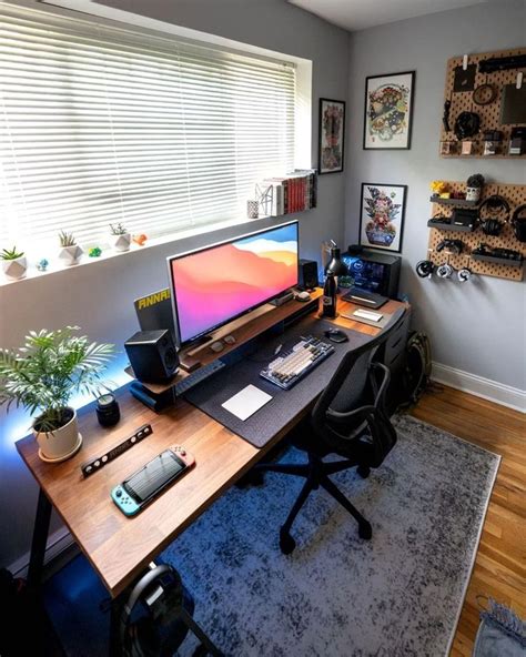 A Classic Widescreen Setup For Developers Minimal Desk Setups Home