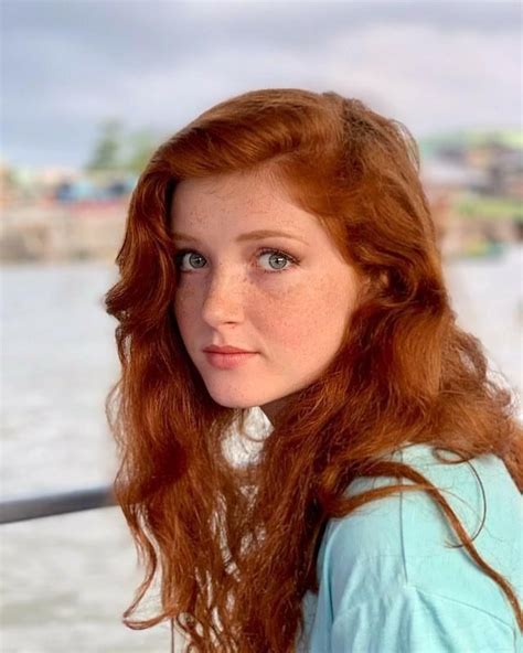 Pin By Linnette On Irish Redhead Red Hair Woman Beautiful Redhead Gorgeous Redhead