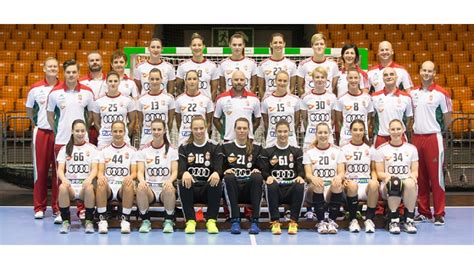Die road to herning soll möglichst erst am 27. Handball-WM der Frauen in Deutschland - Ungarn ist dabei ...