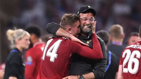 Jordan Henderson Filmed In Tears With His Father After Winning First Champions League Title