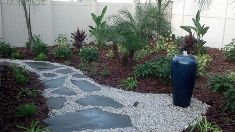 Hardscapes And Outdoor Spaces Contemporary Garden Tampa By