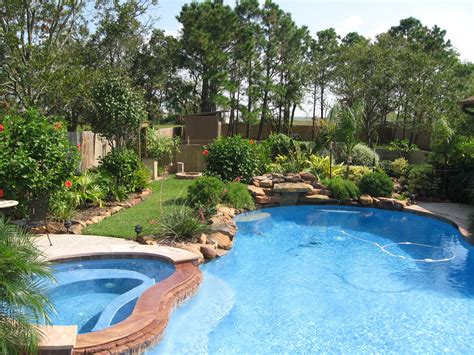Pin By Lori Goats On Landscaping Landscaping Around Pool Swimming