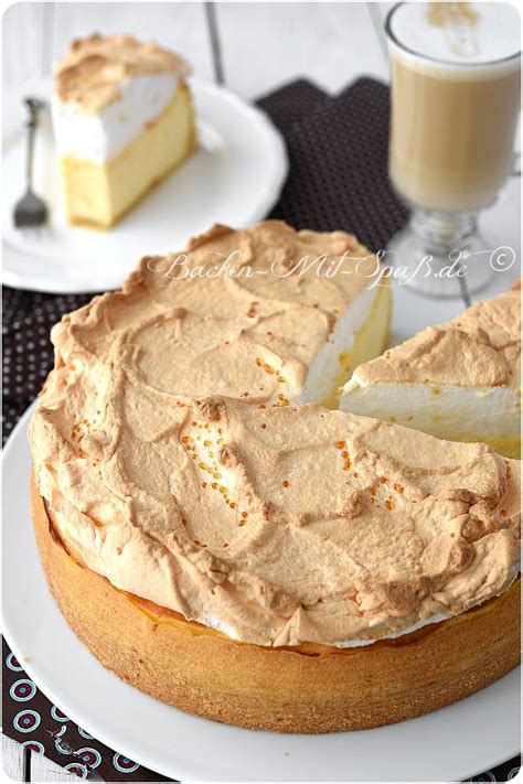 Die goldtröpfchen entstehen beim abkühlen der baisermasse. Goldtröpfchen- Käsekuchen | Kuchen und torten rezepte ...