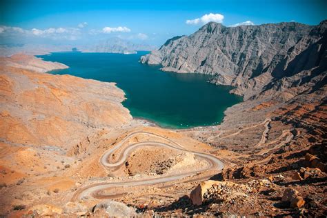 20 Amazing Places To Visit In Oman Wanderlust