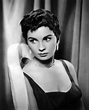 Jean Simmons | Known people - famous people news and biographies