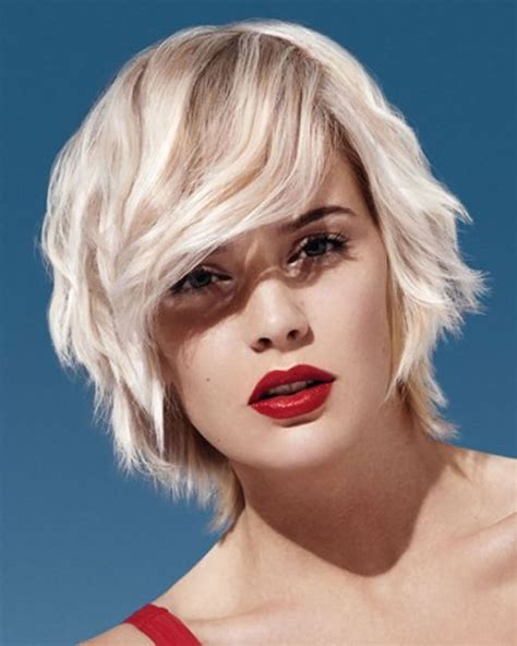 Ultra Short Hairstyle Ideas And Very Short Pixie Hair Cut Images Hairstyles