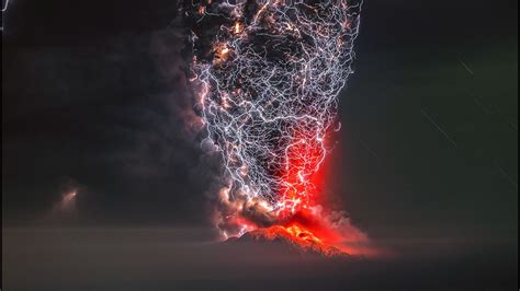 Photo Prize Winning Volcano Lightning Storm Image Is Stunning Wusa