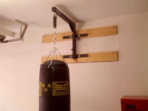 Can You Hang Heavy Bag In Garage Iucn Water