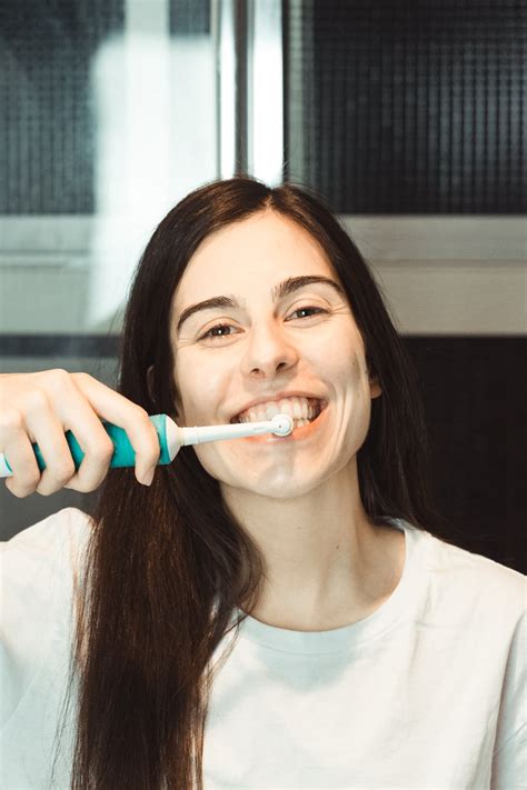 5 Common Oral Hygiene Mistakes You Should Take Care Of The Aspiring Gentleman