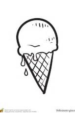 La glace du cornet de glace est sur le point de fondre. Coloriage Nourriture kawaii en Ligne Gratuit à imprimer