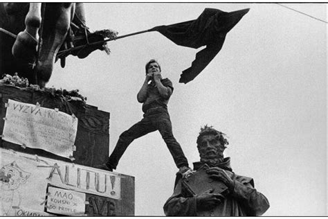 bbc news in pictures prague invasion 1968 josef koudelka