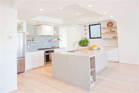 Midcentury Modern Coastal Modern Kitchen San Diego By Celeste