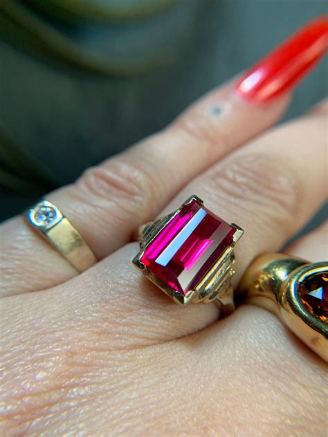 Vintage 10k Yellow Gold Ruby Ring