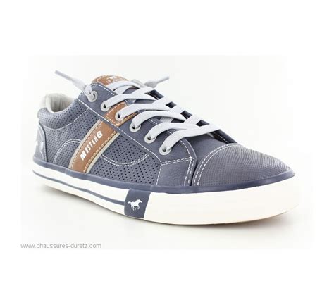 Une collection de chaussures mustang pour homme et adoptez un look mode et tendance. Baskets Mustang HARDE Bleu | Chaussures Détente Mustang ...
