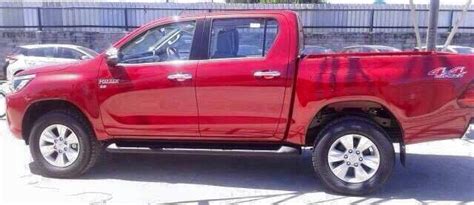 2016 Toyota Hilux Revo Red Color Side2 Toyota Hilux Revo Thailand Dealer