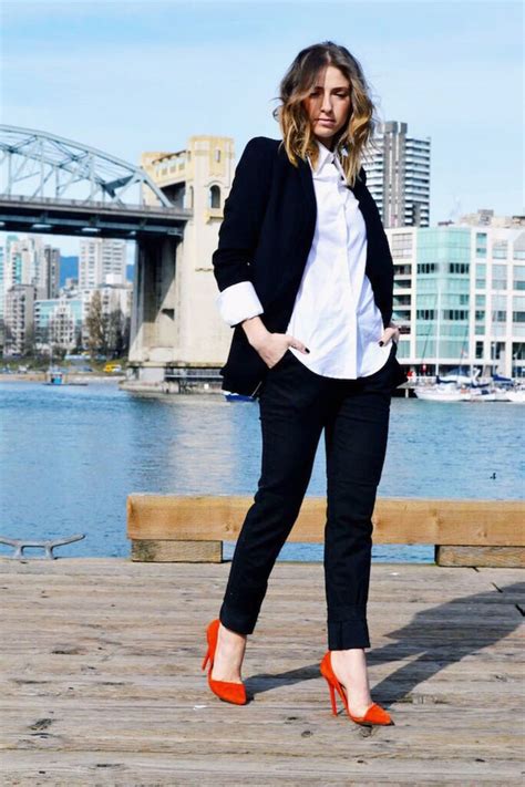9 Foolproof Ways To Wear Your White Shirt Work Outfits Women Office