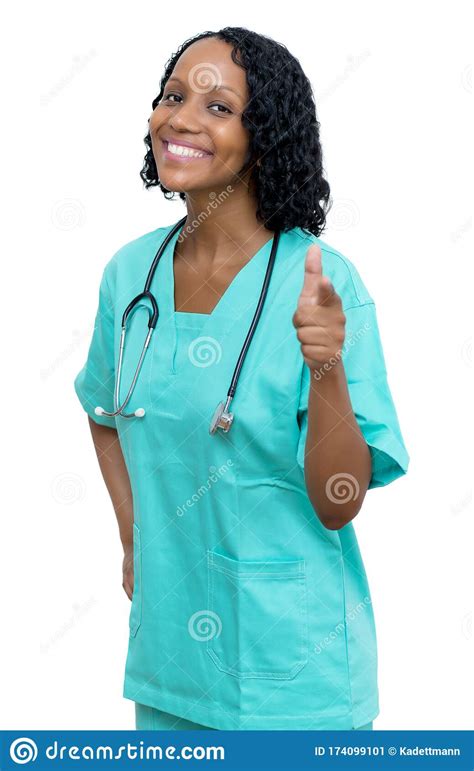 Enfermera Adulta Madura Afroamericana Con El Estetoscopio Imagen De