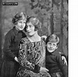 Lady Rose Levenson-Gower - Country Life - Picture Library | Bowes lyon ...