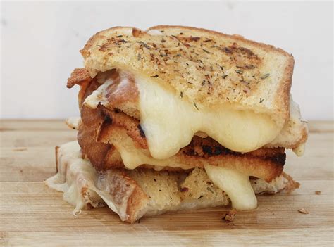 Best Grilled Cheese Ever A 10 Second Hack