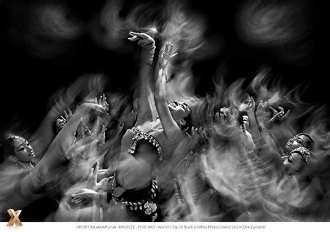henry rajakaruna rhythm of woman fine art bronze world s top 10 black and white photo