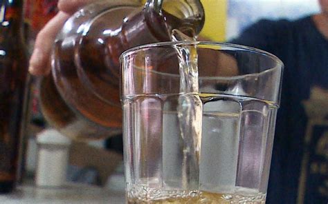 Campos do jordão divulga novo decreto e amplia funcionamento de bares e restaurantes aos finais de semana a expectativa da cidade é. Bebida alcoólica será proibida no feriado do 2 de julho ...
