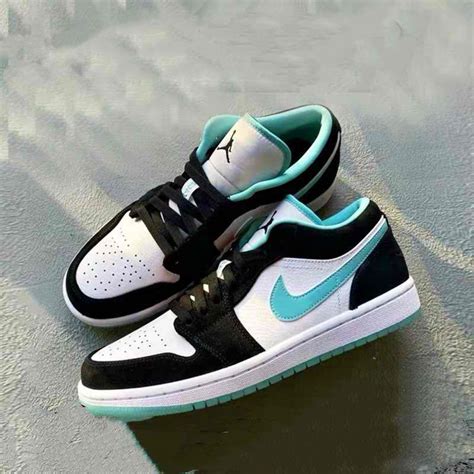 Air Jordan 1 Low Cut Sneaker Shoes For Men And Women Shopee Philippines