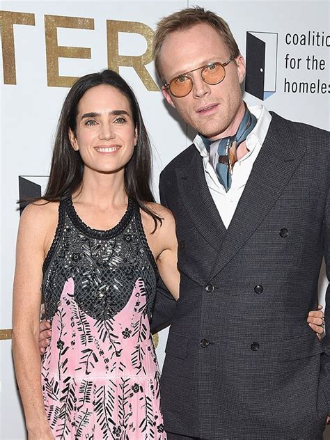 jennifer connelly reveals how husband paul bettany won her heart