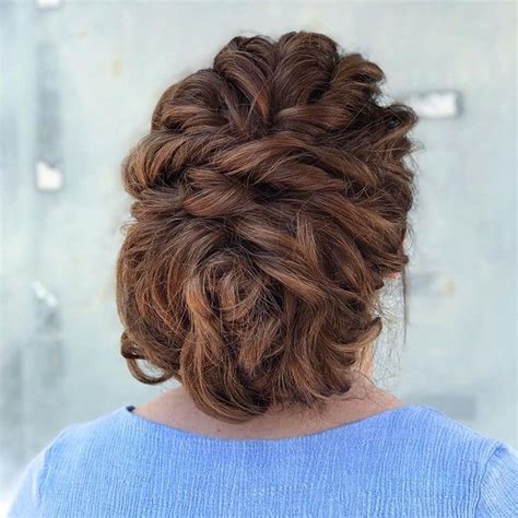Stunning wedding hairstyles for naturally curly hair. Check Out our 24 Easy-to-Do Updos, Perfect for Any ...