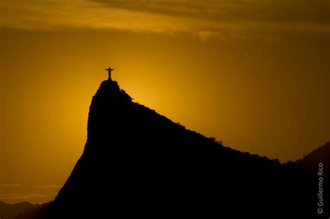 Picture Of The Day The Redeemer At Sunset Twistedsifter