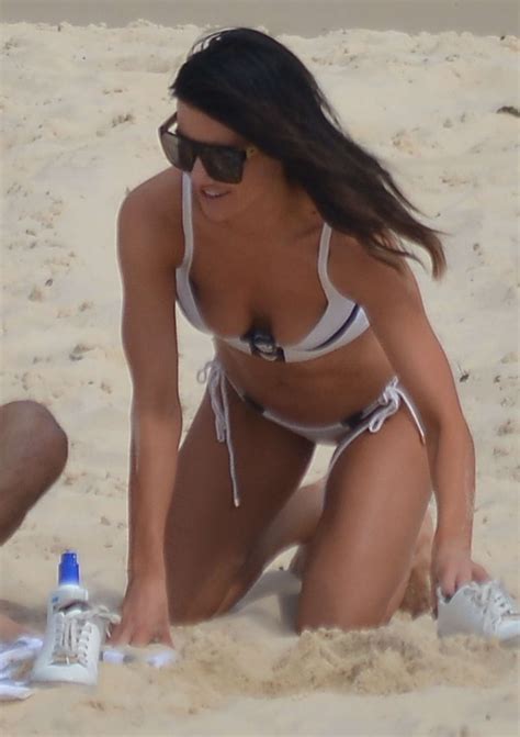 Jacqueline Macinnes Wood In Bikini Gotceleb